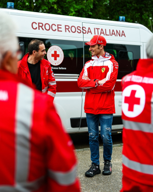 One week ago, drivers from the FIA World Endurance Championship visited the Italian Red Cross in Imo